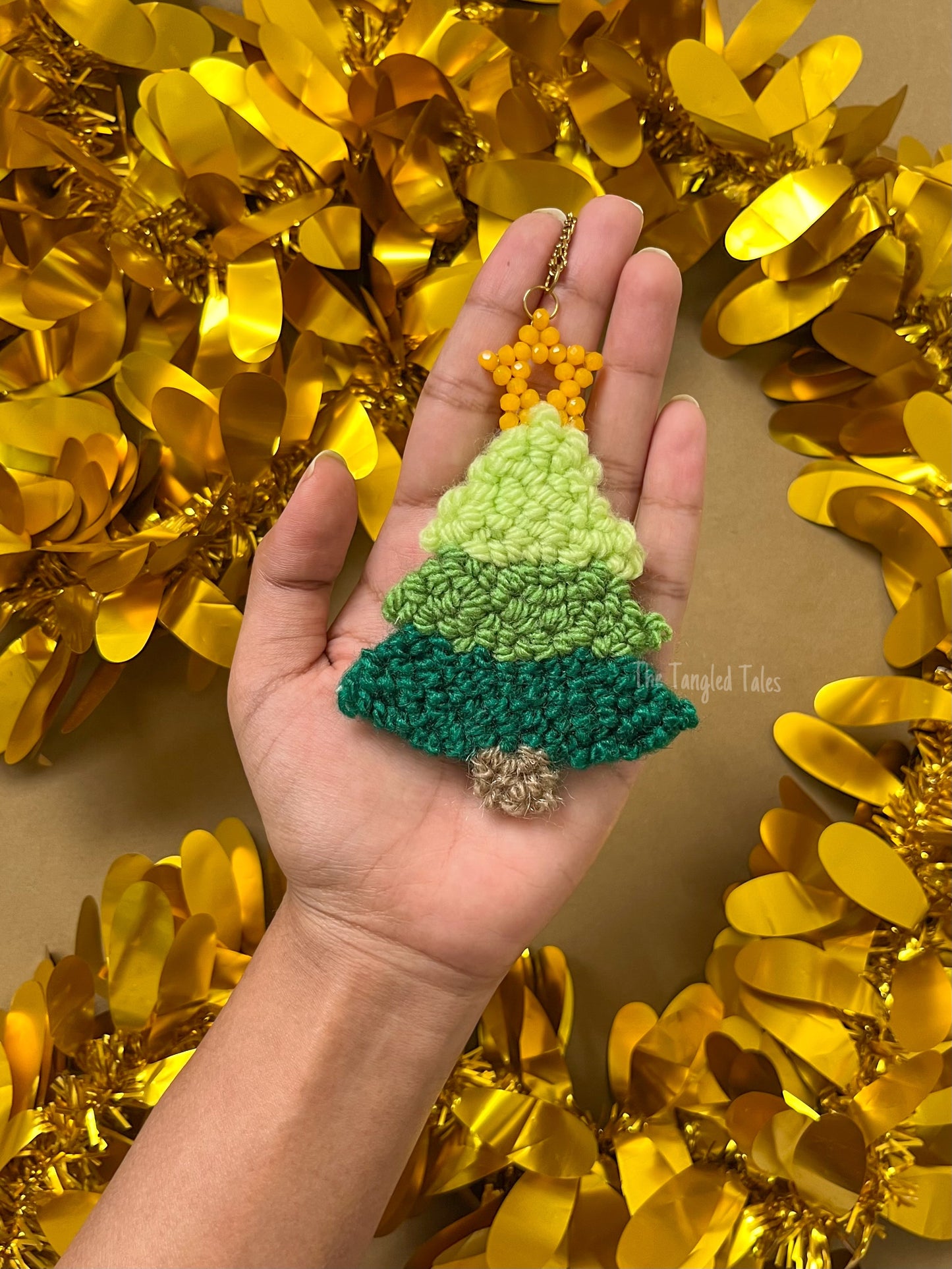 CHRISTMAS TREE NECKLACE